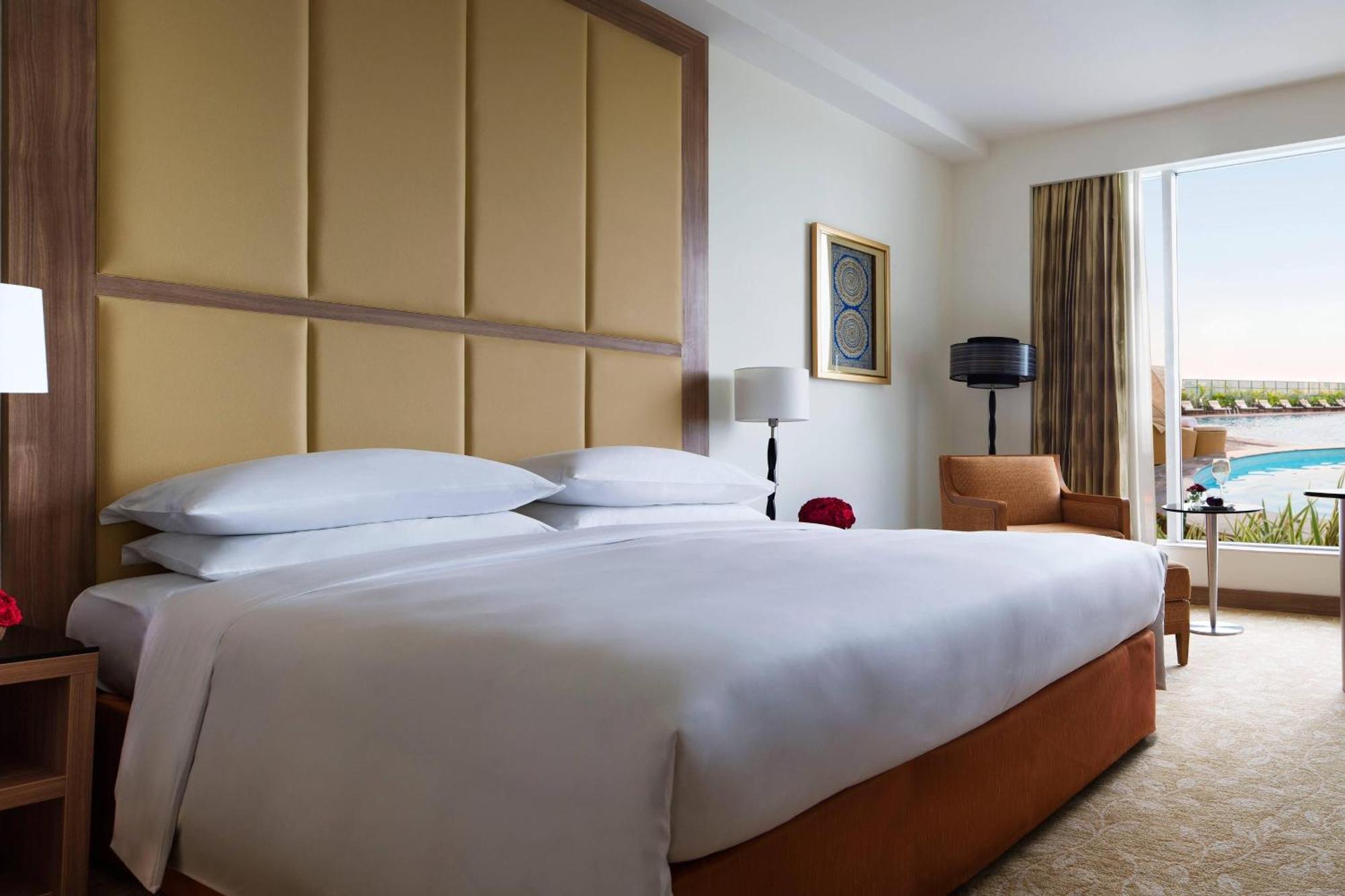 Bengaluru Marriott Hotel Whitefield Екстериор снимка