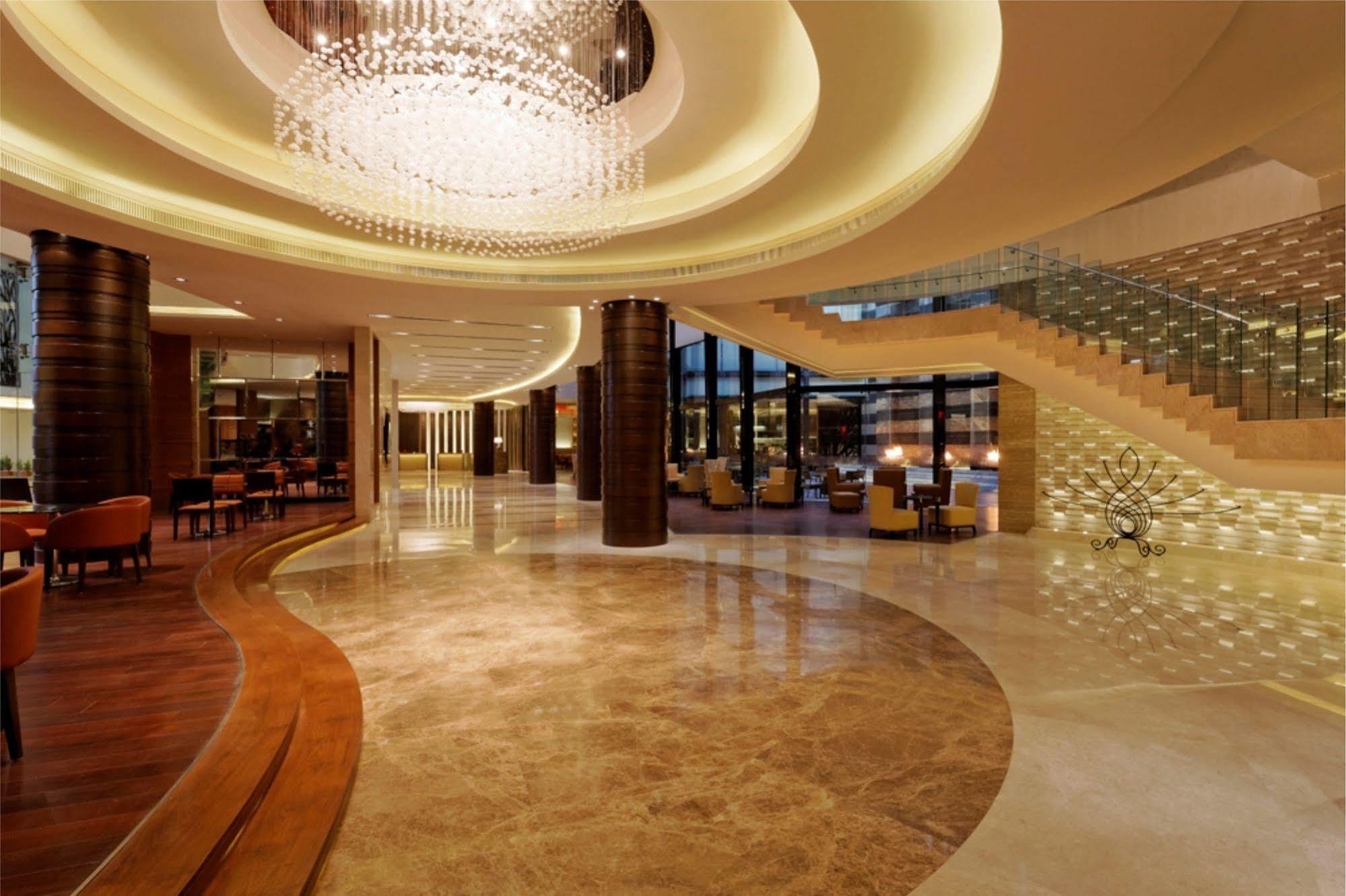 Bengaluru Marriott Hotel Whitefield Екстериор снимка